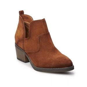 Sonoma Brown Ankle Boots